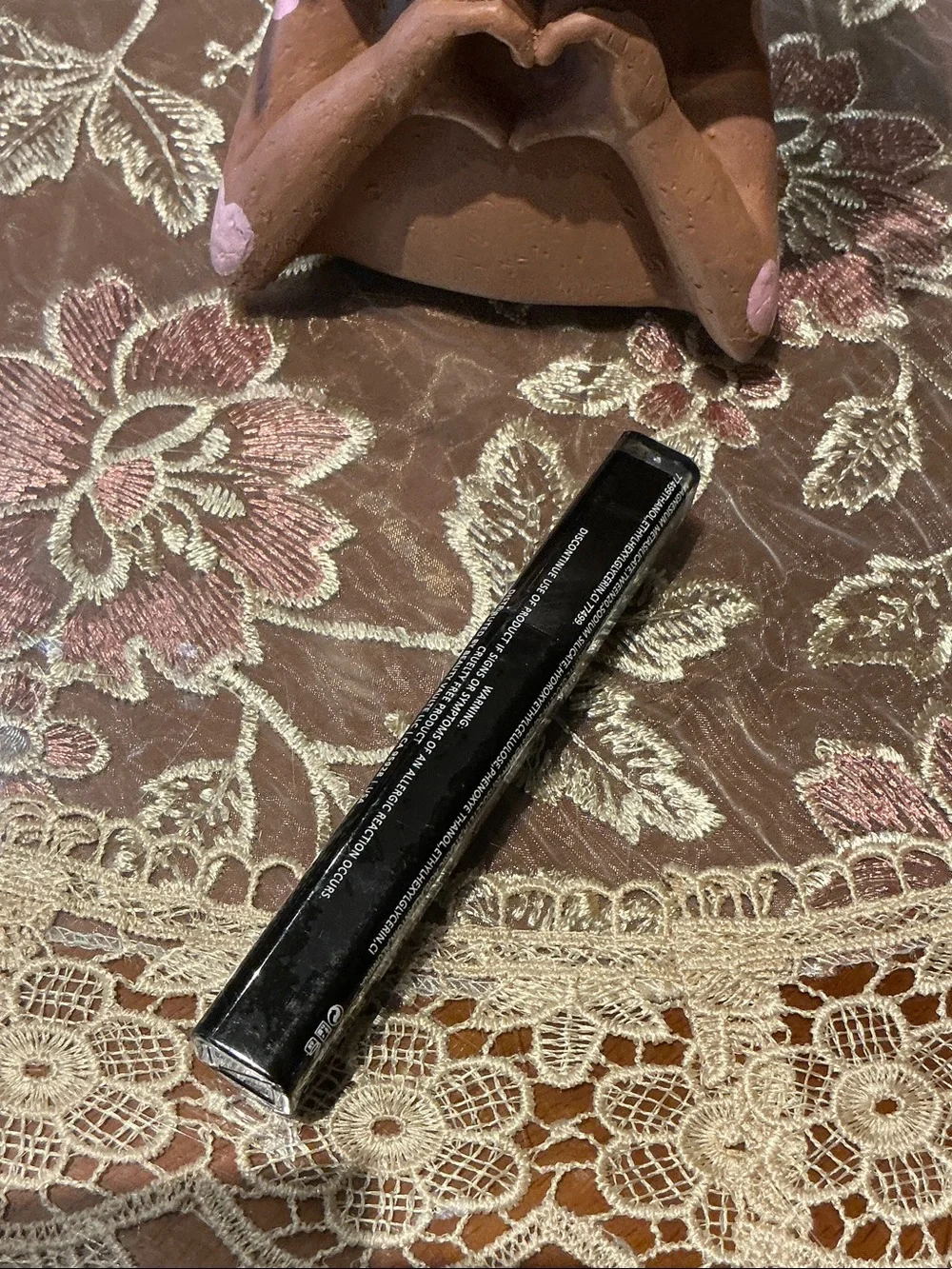 Beauty Vaulte Black Volumizing Mascara